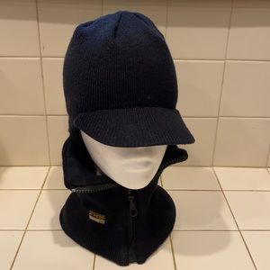 K & B winter hat in good condition